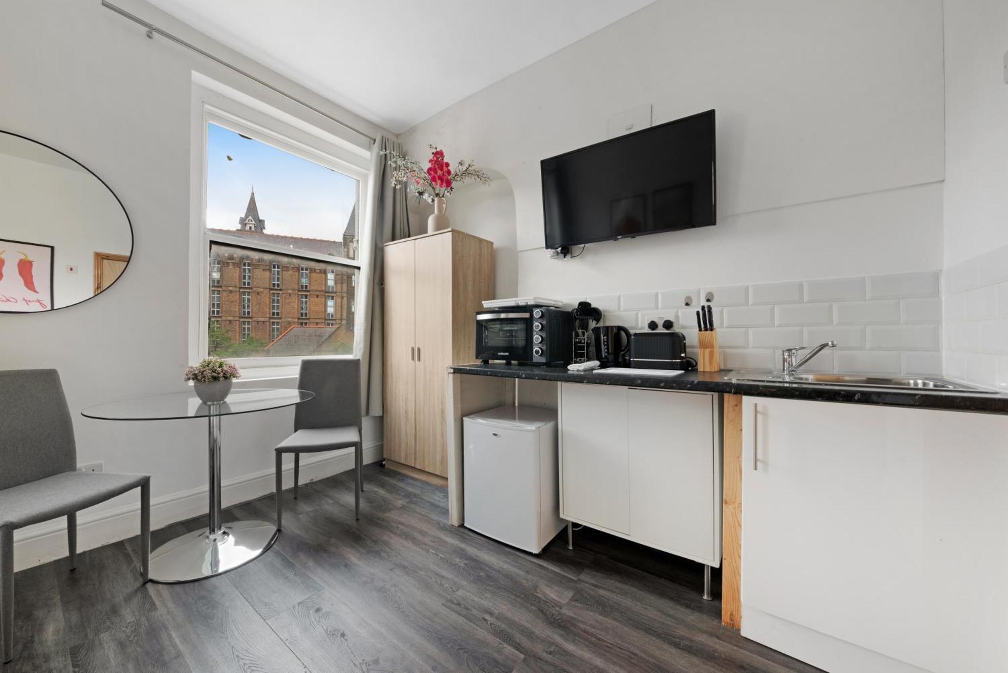 Archway Station Studios London Room photo